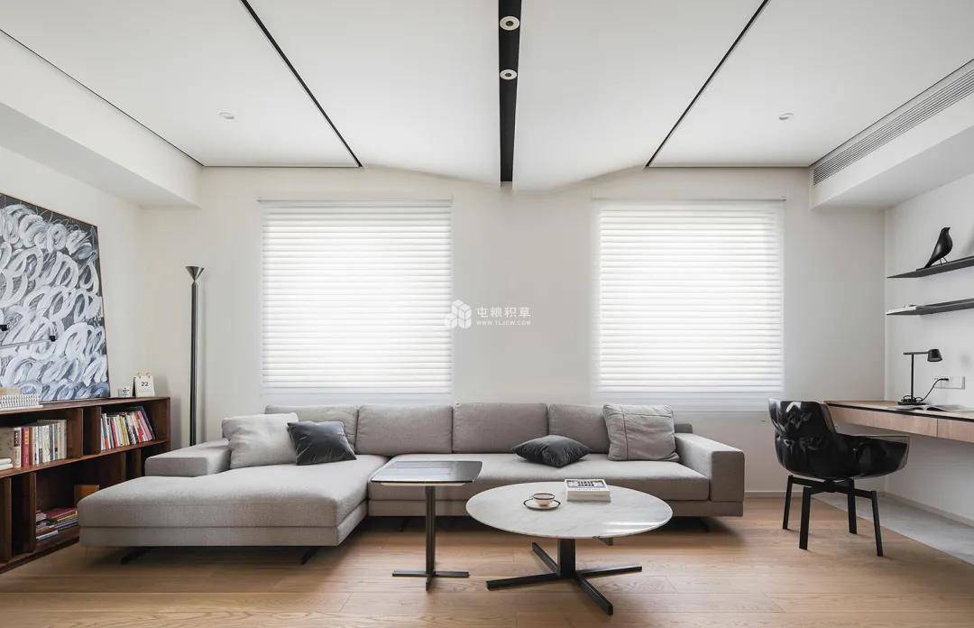 150㎡现代风设计,客厅置换移位、中西厨、衣帽间...尽显大宅格调! 150㎡现代风设计,客厅置换移位、中西厨、衣帽间...尽显大宅格调!